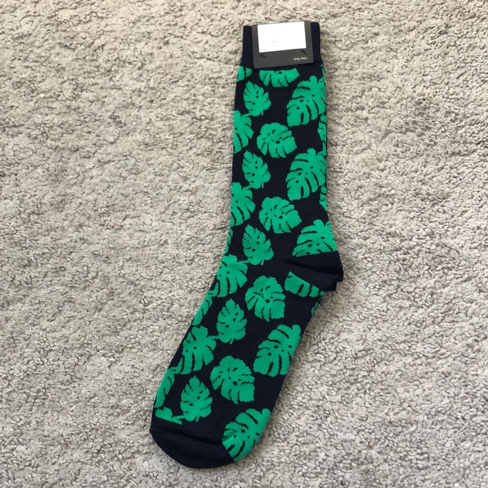 NWT Plant Theme Socks